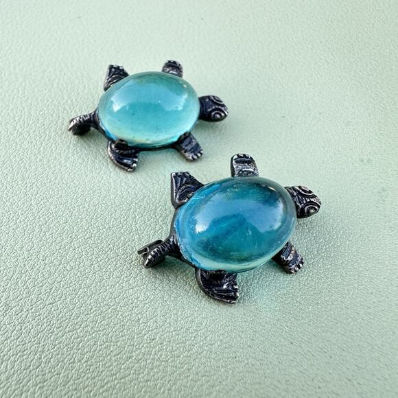 Vintage Jelly Belly Turtle Scatter Pins Pair Aqua Blue Ocean Mermaidcore Seacore - Picture 2 of 5
